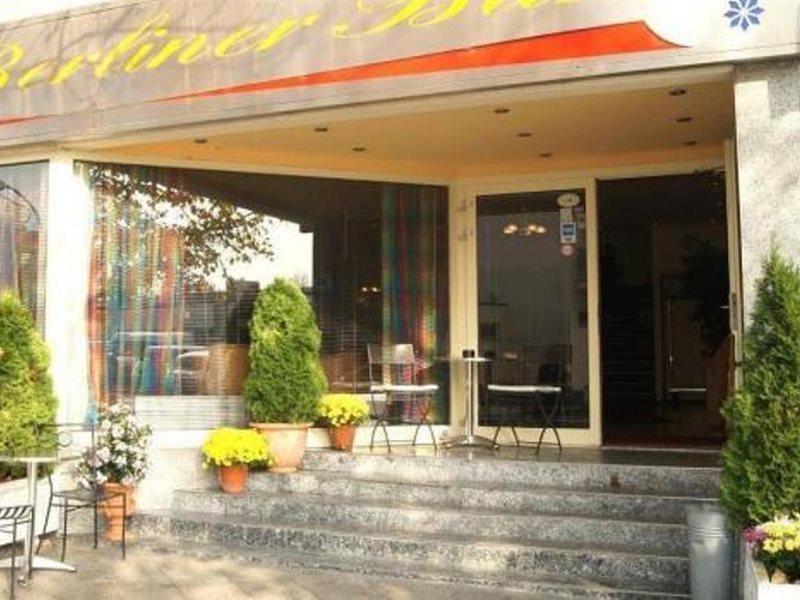 Hotel Berliner Baer Berlim Exterior foto